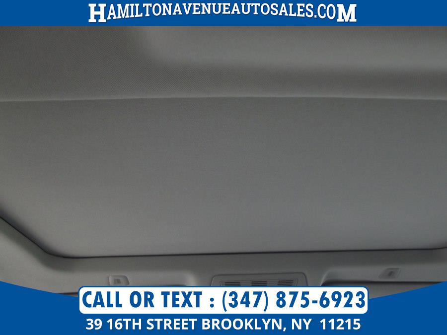 Used BMW 5 Series 4dr Sdn 528i xDrive AWD 2012 | Hamilton Avenue Auto Sales DBA Nyautoauction.com. Brooklyn, New York Used BMW 5 Series 4dr Sdn 528i xDrive AWD 2012 | Hamilton Avenue Auto Sales DBA Nyautoauction.com. Brooklyn, New York
