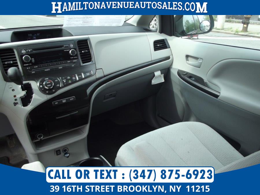 Used Toyota Sienna LE 2013 | Hamilton Avenue Auto Sales DBA Nyautoauction.com. Brooklyn, New York Used Toyota Sienna LE 2013 | Hamilton Avenue Auto Sales DBA Nyautoauction.com. Brooklyn, New York