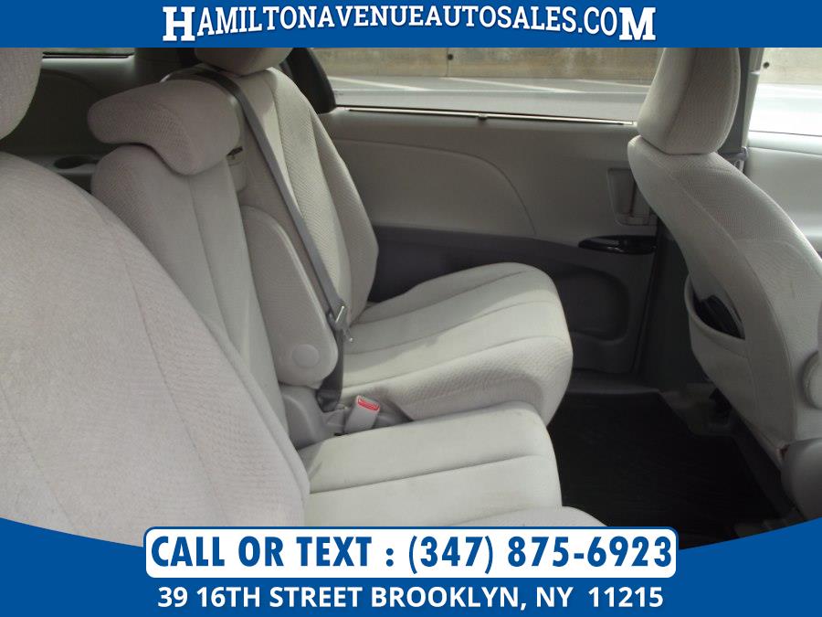 Used Toyota Sienna LE 2013 | Hamilton Avenue Auto Sales DBA Nyautoauction.com. Brooklyn, New York Used Toyota Sienna LE 2013 | Hamilton Avenue Auto Sales DBA Nyautoauction.com. Brooklyn, New York