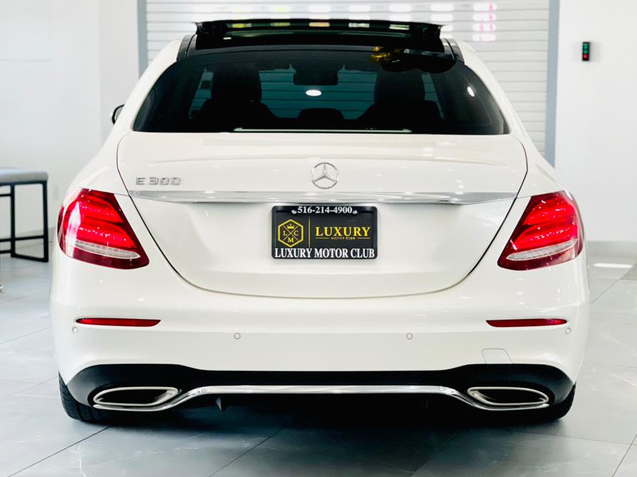 Used Mercedes-Benz E-Class E 300 Sedan 2018 | Luxury Motor Club. Franklin Square, New York Used Mercedes-Benz E-Class E 300 Sedan 2018 | Luxury Motor Club. Franklin Square, New York