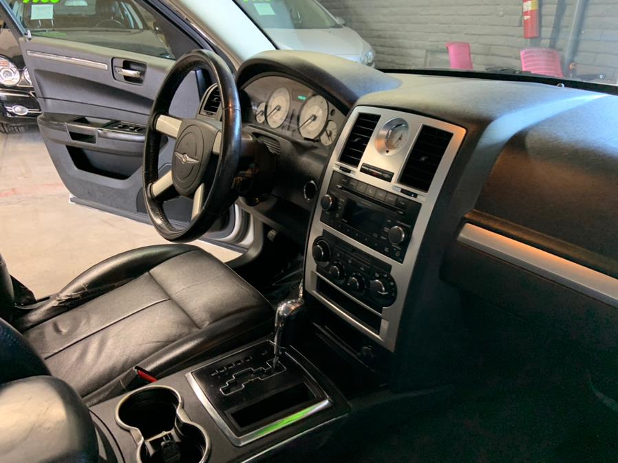 Used Chrysler 300 4dr Sdn Touring Signature RWD 2010 | U Save Auto Auction. Garden Grove, California Used Chrysler 300 4dr Sdn Touring Signature RWD 2010 | U Save Auto Auction. Garden Grove, California