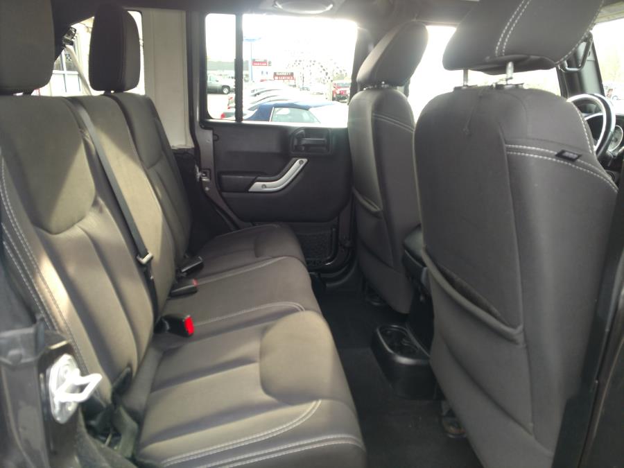 2014 Jeep Wrangler Unlimited 4WD 4dr Sahara, available for sale in Wantagh, New York | Alpine Motors Inc. Wantagh, New York 2014 Jeep Wrangler Unlimited 4WD 4dr Sahara, available for sale in Wantagh, New York | Alpine Motors Inc. Wantagh, New York