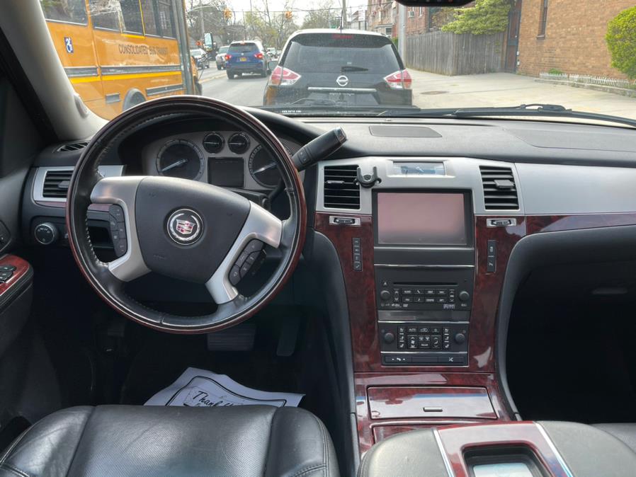2013 Cadillac Escalade AWD 4dr Premium, available for sale in Brooklyn, New York | Worlds Best Auto Inc. Brooklyn, New York 2013 Cadillac Escalade AWD 4dr Premium, available for sale in Brooklyn, New York | Worlds Best Auto Inc. Brooklyn, New York