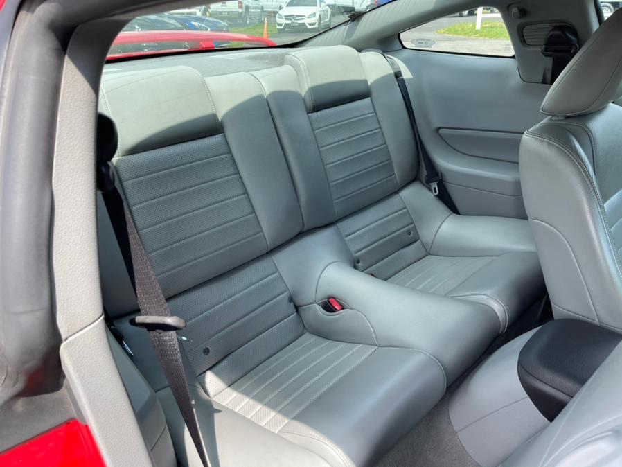 Used Ford Mustang 2dr Cpe GT Premium 2005 | Mike And Tony Auto Sales, Inc. South Windsor, Connecticut Used Ford Mustang 2dr Cpe GT Premium 2005 | Mike And Tony Auto Sales, Inc. South Windsor, Connecticut