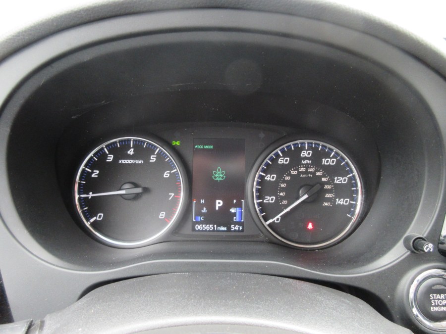 2019 Mitsubishi Outlander SEL FWD, available for sale in Linden, New Jersey | Route 27 Auto Mall. Linden, New Jersey 2019 Mitsubishi Outlander SEL FWD, available for sale in Linden, New Jersey | Route 27 Auto Mall. Linden, New Jersey
