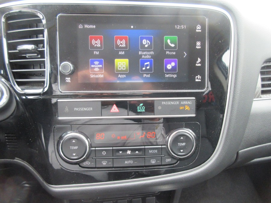 2019 Mitsubishi Outlander SEL FWD, available for sale in Linden, New Jersey | Route 27 Auto Mall. Linden, New Jersey 2019 Mitsubishi Outlander SEL FWD, available for sale in Linden, New Jersey | Route 27 Auto Mall. Linden, New Jersey