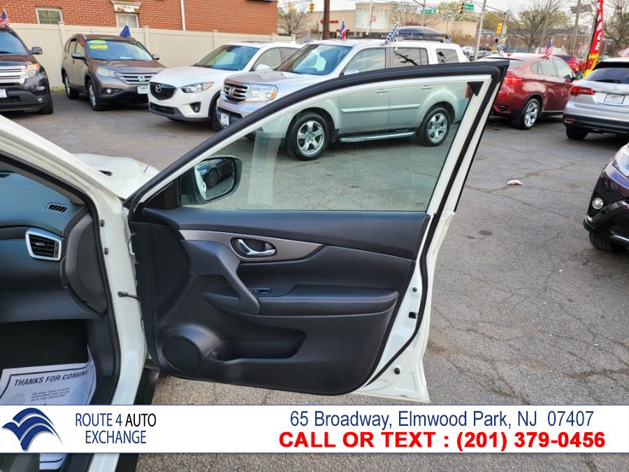 Used Nissan Rogue FWD 4dr SL 2016 | Route 4 Auto Exchange. Elmwood Park, New Jersey Used Nissan Rogue FWD 4dr SL 2016 | Route 4 Auto Exchange. Elmwood Park, New Jersey