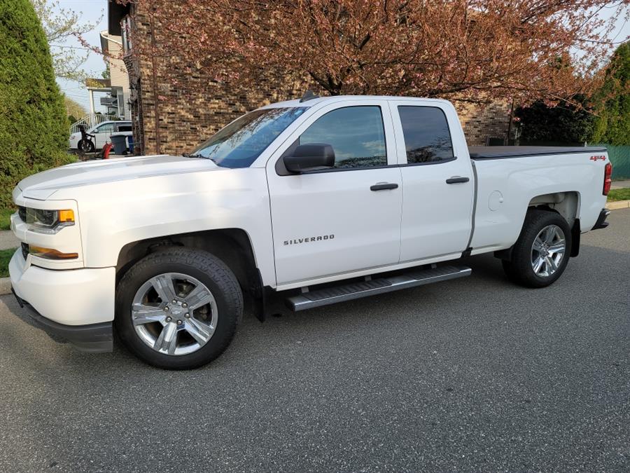 Used Chevrolet Silverado 1500 4WD Double Cab 143.5" Custom 2018 | Daytona Auto Sales. Little Ferry, New Jersey