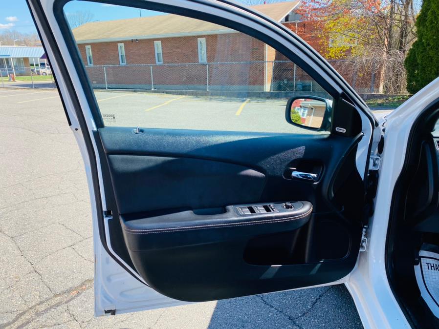 2013 Chrysler 200 4dr Sdn Limited, available for sale in New Britain, Connecticut | Supreme Automotive. New Britain, Connecticut 2013 Chrysler 200 4dr Sdn Limited, available for sale in New Britain, Connecticut | Supreme Automotive. New Britain, Connecticut