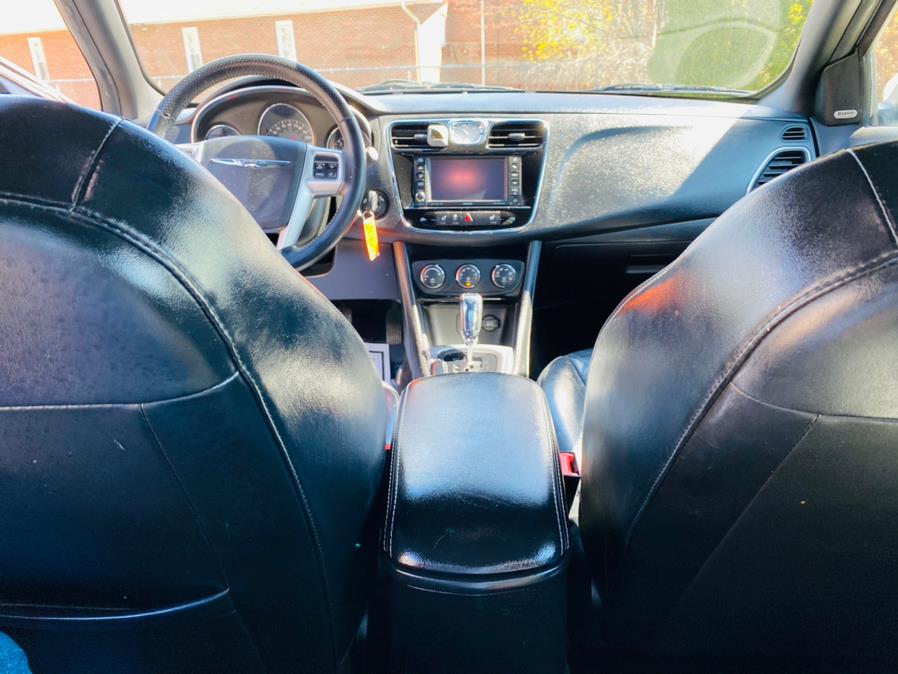 2013 Chrysler 200 4dr Sdn Limited, available for sale in New Britain, Connecticut | Supreme Automotive. New Britain, Connecticut 2013 Chrysler 200 4dr Sdn Limited, available for sale in New Britain, Connecticut | Supreme Automotive. New Britain, Connecticut