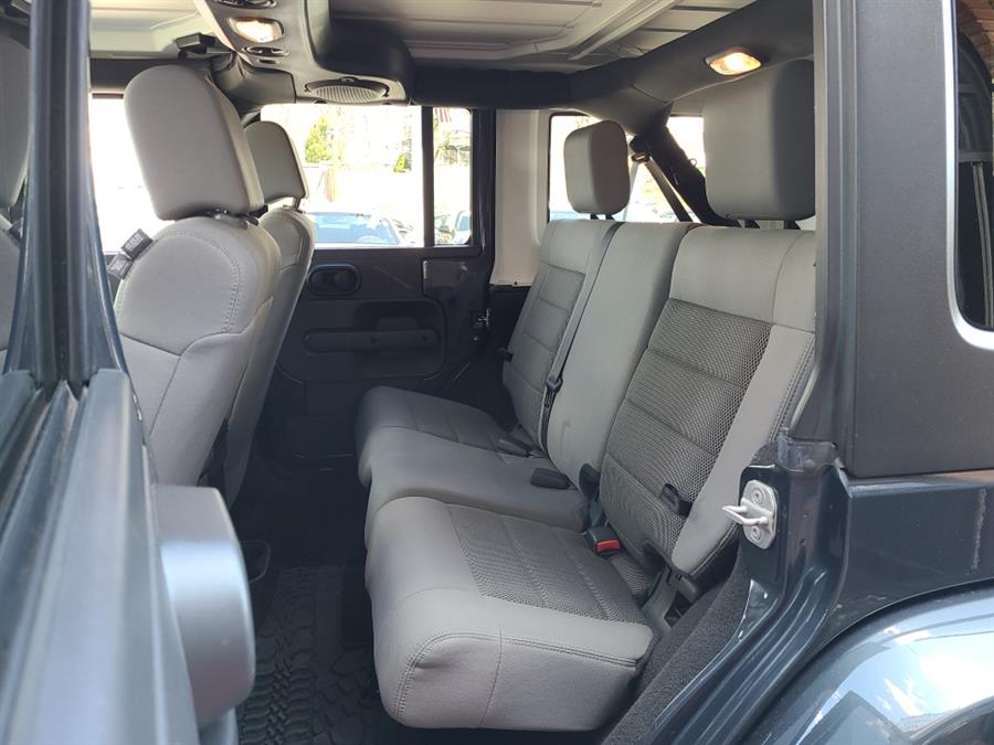 2008 Jeep Wrangler 4WD 4dr Unlimited Sahara, available for sale in Waterbury, Connecticut | National Auto Brokers, Inc.. Waterbury, Connecticut 2008 Jeep Wrangler 4WD 4dr Unlimited Sahara, available for sale in Waterbury, Connecticut | National Auto Brokers, Inc.. Waterbury, Connecticut