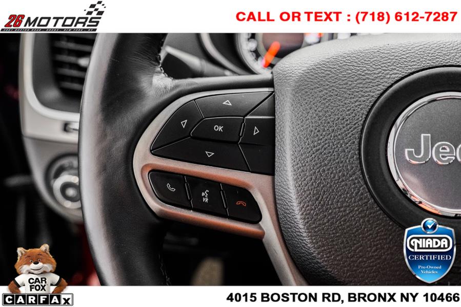 Used Jeep Cherokee Latitude Plus 4x4 2019 | 26 Motors Corp. Bronx, New York Used Jeep Cherokee Latitude Plus 4x4 2019 | 26 Motors Corp. Bronx, New York