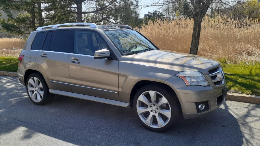 2010 Mercedes-Benz GLK-Class 4MATIC 4dr GLK350, available for sale in Revere, Massachusetts | Wonderland Auto. Revere, Massachusetts 2010 Mercedes-Benz GLK-Class 4MATIC 4dr GLK350, available for sale in Revere, Massachusetts | Wonderland Auto. Revere, Massachusetts