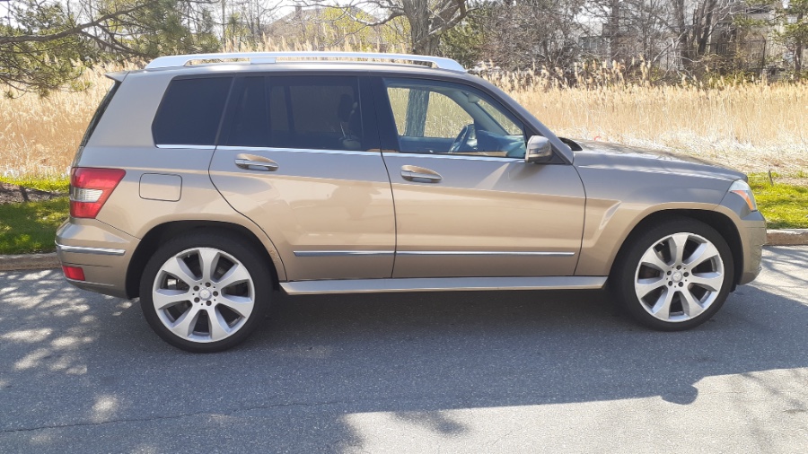 2010 Mercedes-Benz GLK-Class 4MATIC 4dr GLK350, available for sale in Revere, Massachusetts | Wonderland Auto. Revere, Massachusetts 2010 Mercedes-Benz GLK-Class 4MATIC 4dr GLK350, available for sale in Revere, Massachusetts | Wonderland Auto. Revere, Massachusetts