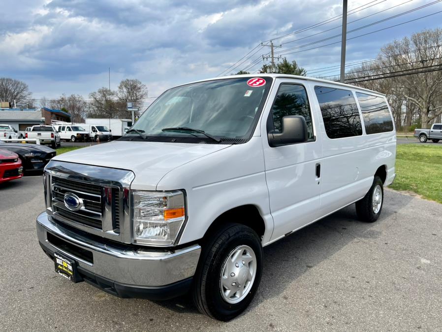 2013 Ford Econoline Wagon E-350 Super Duty XLT, available for sale in South Windsor, Connecticut | Mike And Tony Auto Sales, Inc. South Windsor, Connecticut
