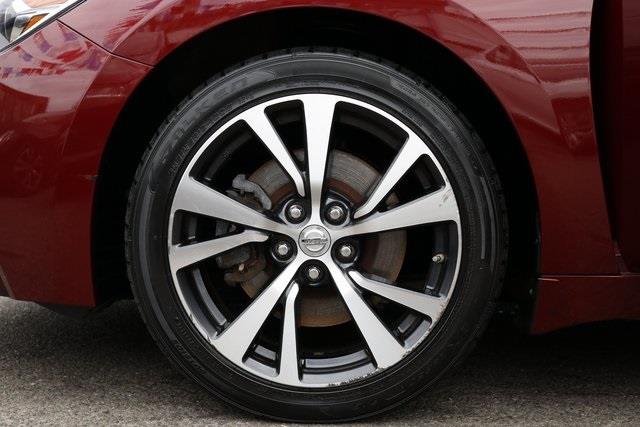 Used Nissan Maxima 3.5 SV 2017 | Hillside Auto Outlet. Jamaica, New York Used Nissan Maxima 3.5 SV 2017 | Hillside Auto Outlet. Jamaica, New York