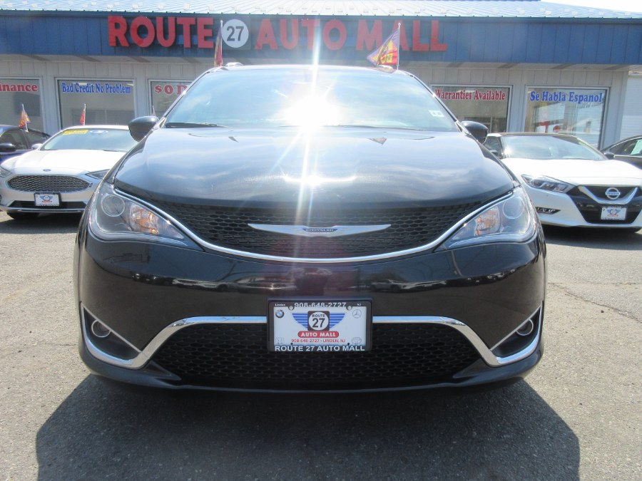 2019 Chrysler Pacifica Touring L FWD, available for sale in Linden, New Jersey | Route 27 Auto Mall. Linden, New Jersey 2019 Chrysler Pacifica Touring L FWD, available for sale in Linden, New Jersey | Route 27 Auto Mall. Linden, New Jersey