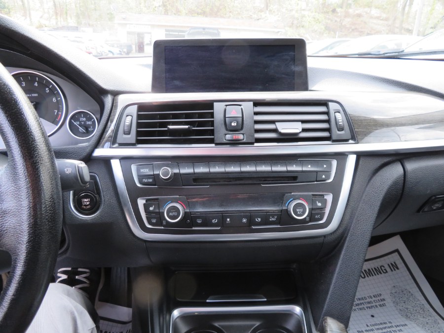 Used BMW 3 Series 4dr Sdn 328i xDrive AWD SULEV 2013 | Auto Match LLC. Waterbury, Connecticut Used BMW 3 Series 4dr Sdn 328i xDrive AWD SULEV 2013 | Auto Match LLC. Waterbury, Connecticut