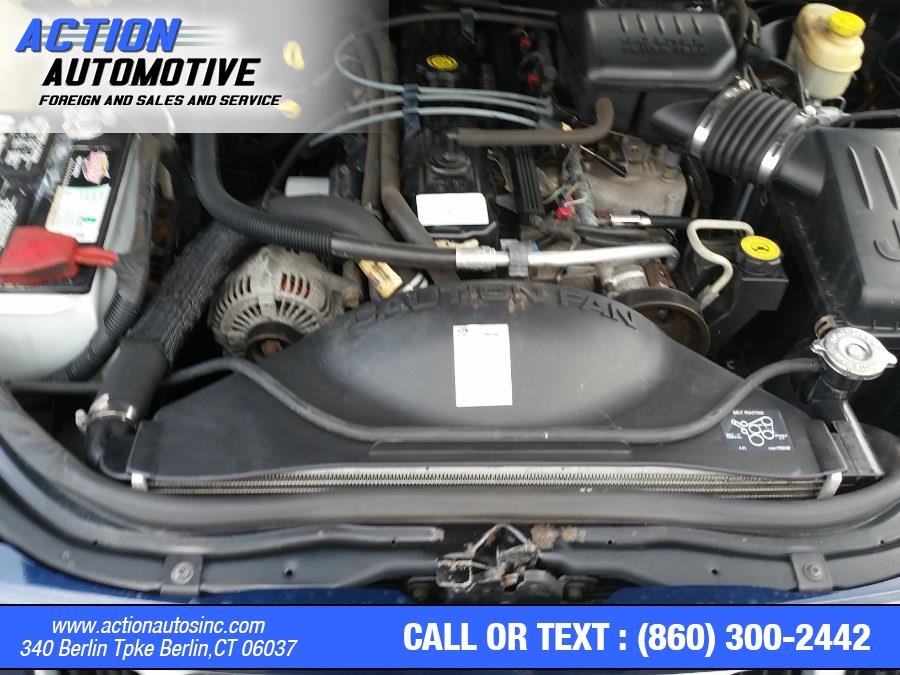 Used Jeep Grand Cherokee 4dr Laredo 4WD 2004 | Action Automotive. Berlin, Connecticut Used Jeep Grand Cherokee 4dr Laredo 4WD 2004 | Action Automotive. Berlin, Connecticut