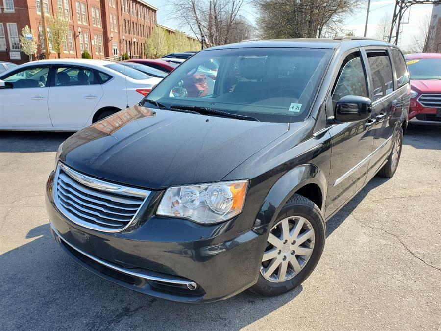 2016 Chrysler Town And Country Touring 4dr Mini Van, available for sale in Framingham, Massachusetts | Mass Auto Exchange. Framingham, Massachusetts