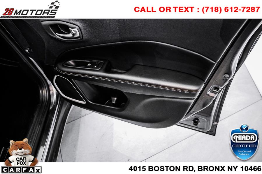 Used Jeep Compass Latitude 4x4 2018 | 26 Motors Corp. Bronx, New York Used Jeep Compass Latitude 4x4 2018 | 26 Motors Corp. Bronx, New York