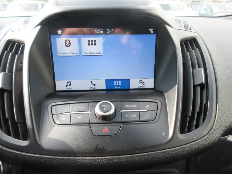 2019 Ford Escape SE FWD, available for sale in Linden, New Jersey | Route 27 Auto Mall. Linden, New Jersey 2019 Ford Escape SE FWD, available for sale in Linden, New Jersey | Route 27 Auto Mall. Linden, New Jersey