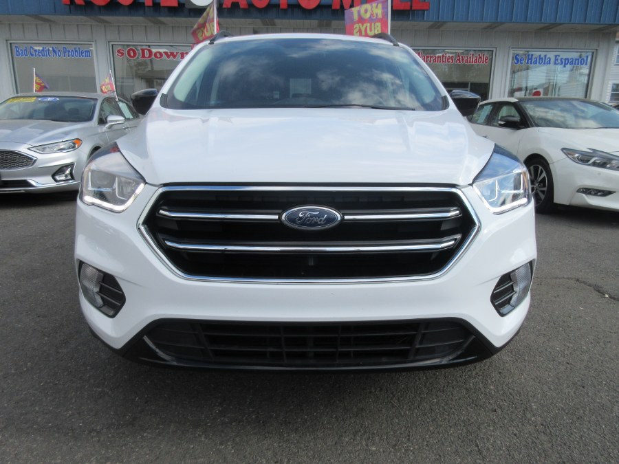 2019 Ford Escape SE FWD, available for sale in Linden, New Jersey | Route 27 Auto Mall. Linden, New Jersey 2019 Ford Escape SE FWD, available for sale in Linden, New Jersey | Route 27 Auto Mall. Linden, New Jersey