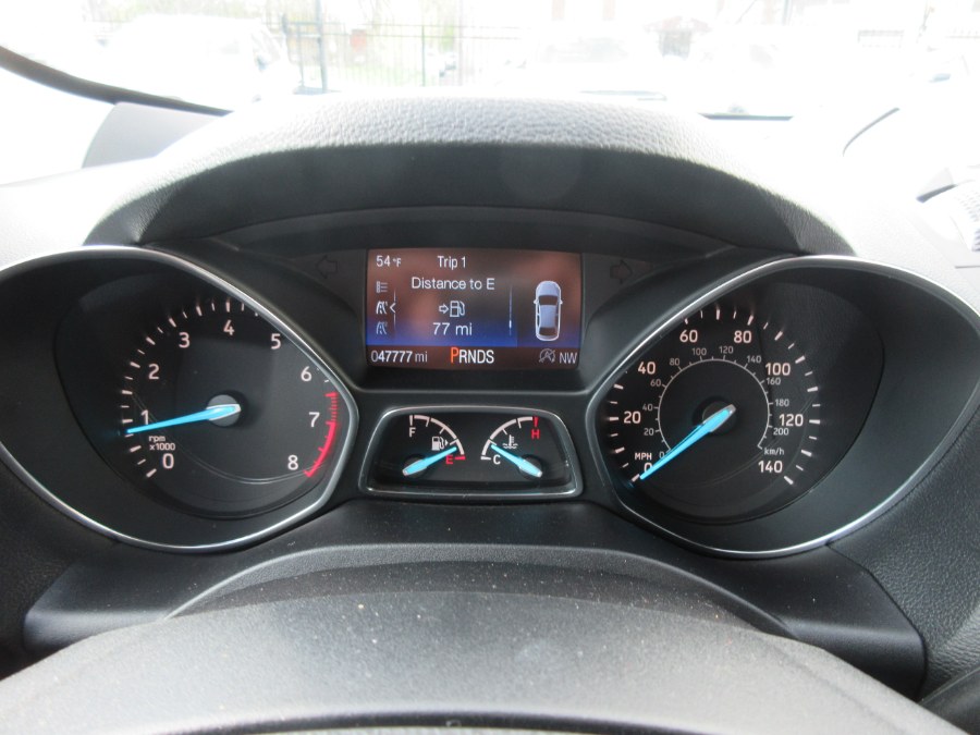 2019 Ford Escape SE FWD, available for sale in Linden, New Jersey | Route 27 Auto Mall. Linden, New Jersey 2019 Ford Escape SE FWD, available for sale in Linden, New Jersey | Route 27 Auto Mall. Linden, New Jersey