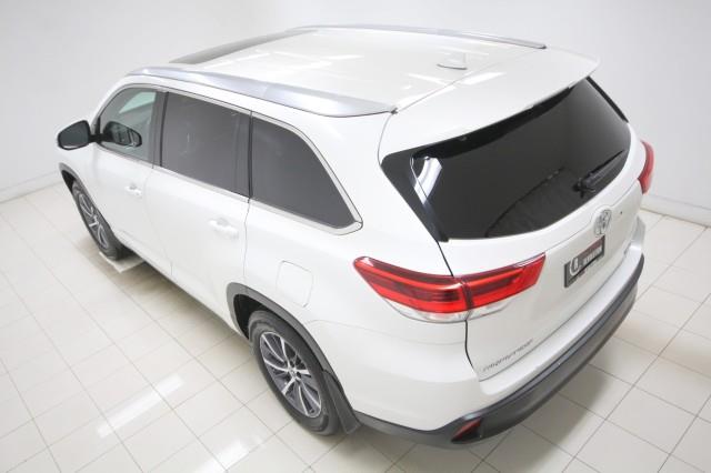 Used Toyota Highlander XLE AWD w/ Navi & rearCam 2018 | Car Revolution. Maple Shade, New Jersey Used Toyota Highlander XLE AWD w/ Navi & rearCam 2018 | Car Revolution. Maple Shade, New Jersey