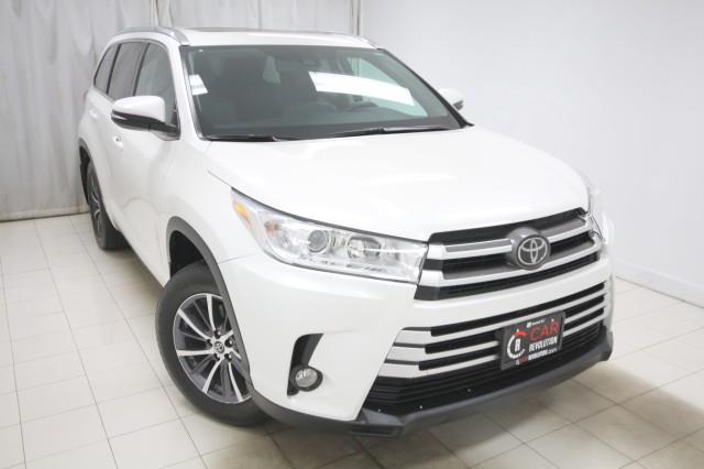 Used Toyota Highlander XLE AWD w/ Navi & rearCam 2018 | Car Revolution. Maple Shade, New Jersey Used Toyota Highlander XLE AWD w/ Navi & rearCam 2018 | Car Revolution. Maple Shade, New Jersey