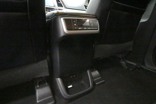 Used Toyota Highlander XLE AWD w/ Navi & rearCam 2018 | Car Revolution. Maple Shade, New Jersey Used Toyota Highlander XLE AWD w/ Navi & rearCam 2018 | Car Revolution. Maple Shade, New Jersey