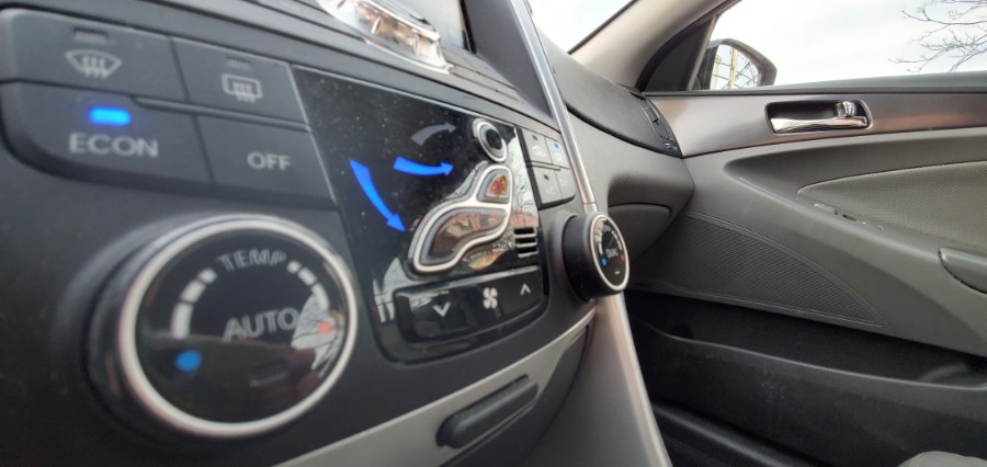 Used Hyundai Sonata Hybrid 4dr Sdn Limited 2013 | Rubber Bros Auto World. Brooklyn, New York Used Hyundai Sonata Hybrid 4dr Sdn Limited 2013 | Rubber Bros Auto World. Brooklyn, New York