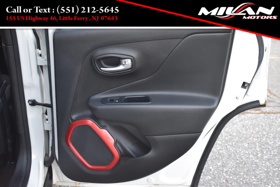 Used Jeep Renegade 4WD 4dr Trailhawk 2016 | Milan Motors. Little Ferry , New Jersey Used Jeep Renegade 4WD 4dr Trailhawk 2016 | Milan Motors. Little Ferry , New Jersey