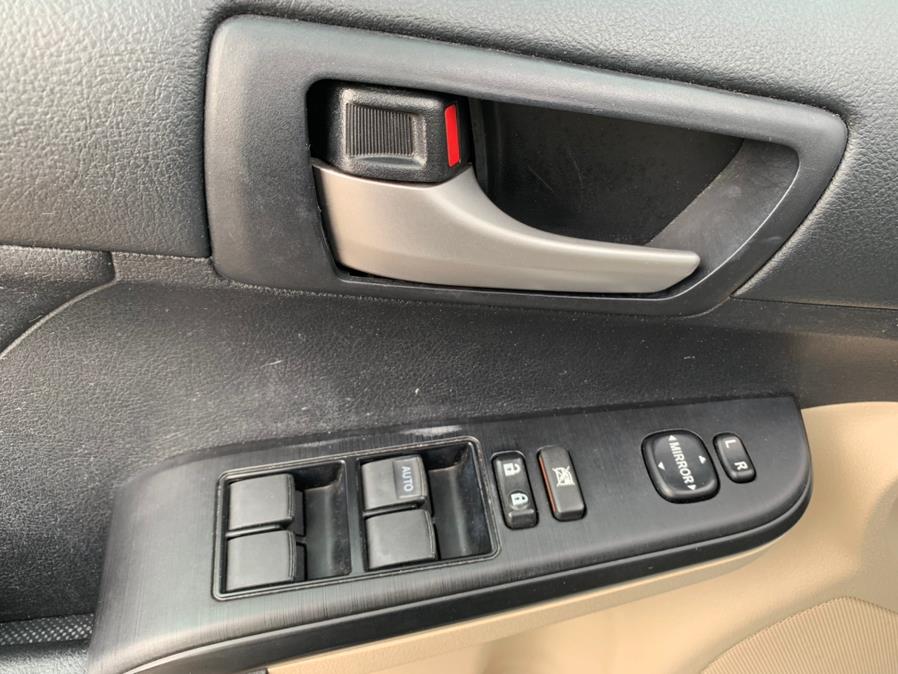2012 Toyota Camry 4dr Sdn I4 Auto LE, available for sale in Jamaica, New York | Sylhet Motors Inc.. Jamaica, New York 2012 Toyota Camry 4dr Sdn I4 Auto LE, available for sale in Jamaica, New York | Sylhet Motors Inc.. Jamaica, New York