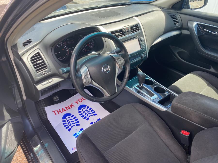 2013 Nissan Altima 4dr Sdn, available for sale in Stamford, Connecticut | Harbor View Auto Sales LLC. Stamford, Connecticut 2013 Nissan Altima 4dr Sdn, available for sale in Stamford, Connecticut | Harbor View Auto Sales LLC. Stamford, Connecticut