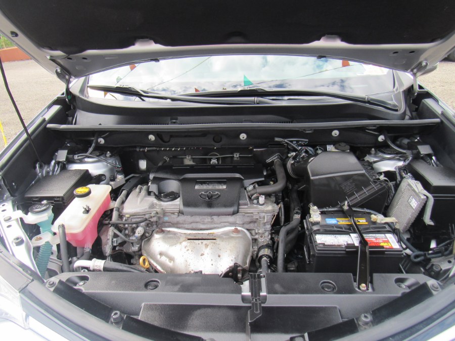 2016 Toyota RAV4 AWD 4dr XLE (Natl), available for sale in San Francisco de Macoris Rd, Dominican Republic | Hilario Auto Import. San Francisco de Macoris Rd, Dominican Republic 2016 Toyota RAV4 AWD 4dr XLE (Natl), available for sale in San Francisco de Macoris Rd, Dominican Republic | Hilario Auto Import. San Francisco de Macoris Rd, Dominican Republic
