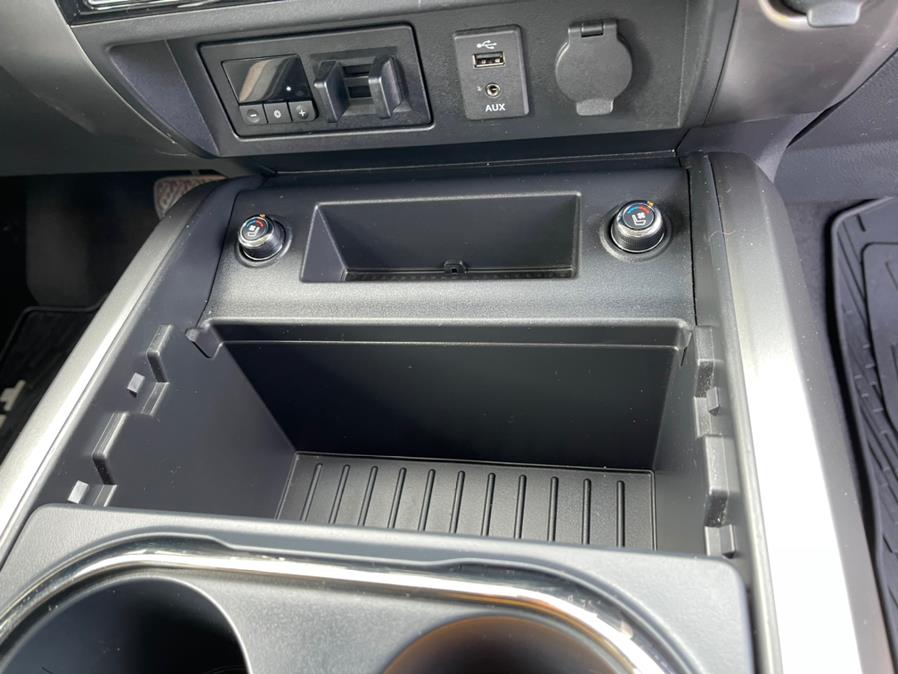 2017 Nissan Titan 4x2 Crew Cab Platinum Reserve, available for sale in South Windsor, Connecticut | Mike And Tony Auto Sales, Inc. South Windsor, Connecticut 2017 Nissan Titan 4x2 Crew Cab Platinum Reserve, available for sale in South Windsor, Connecticut | Mike And Tony Auto Sales, Inc. South Windsor, Connecticut