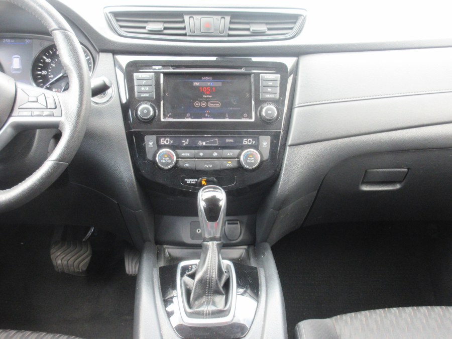 2019 Nissan Rogue FWD SV, available for sale in Linden, New Jersey | Route 27 Auto Mall. Linden, New Jersey 2019 Nissan Rogue FWD SV, available for sale in Linden, New Jersey | Route 27 Auto Mall. Linden, New Jersey