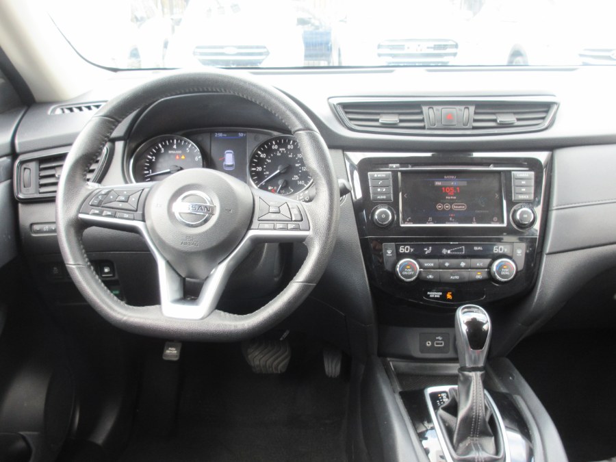 2019 Nissan Rogue FWD SV, available for sale in Linden, New Jersey | Route 27 Auto Mall. Linden, New Jersey 2019 Nissan Rogue FWD SV, available for sale in Linden, New Jersey | Route 27 Auto Mall. Linden, New Jersey