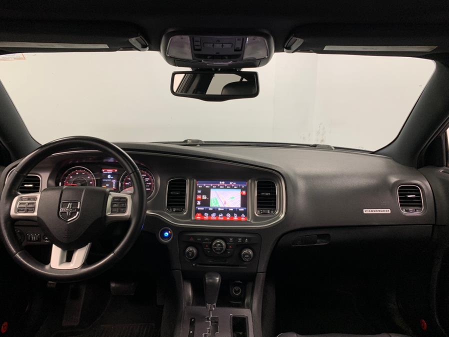 Used Dodge Charger 4dr Sdn RT RWD 2013 | M Auto Group. Elizabeth, New Jersey Used Dodge Charger 4dr Sdn RT RWD 2013 | M Auto Group. Elizabeth, New Jersey