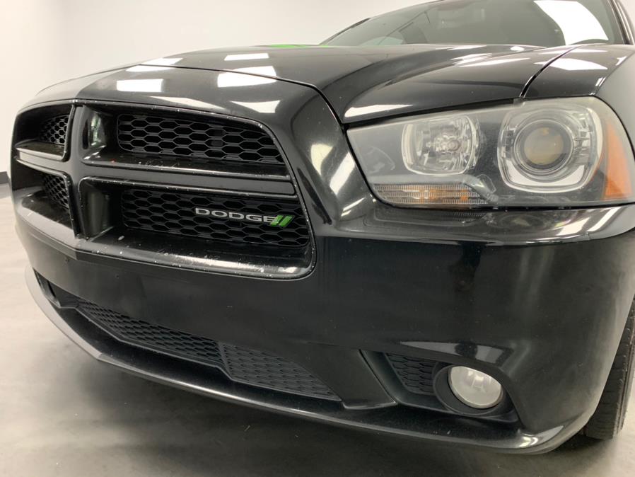 Used Dodge Charger 4dr Sdn RT RWD 2013 | M Auto Group. Elizabeth, New Jersey Used Dodge Charger 4dr Sdn RT RWD 2013 | M Auto Group. Elizabeth, New Jersey