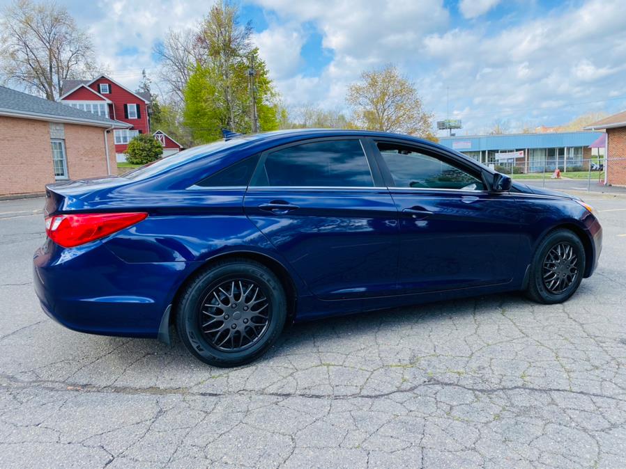 Used Hyundai Sonata 4dr Sdn 2.4L Auto GLS 2012 | Supreme Automotive. New Britain, Connecticut Used Hyundai Sonata 4dr Sdn 2.4L Auto GLS 2012 | Supreme Automotive. New Britain, Connecticut
