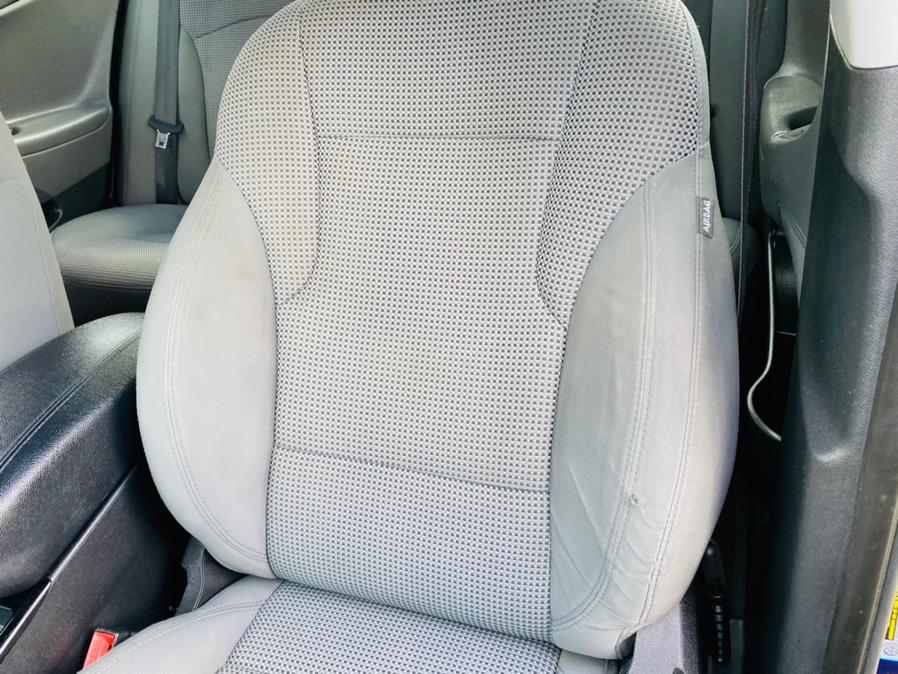 Used Hyundai Sonata 4dr Sdn 2.4L Auto GLS 2012 | Supreme Automotive. New Britain, Connecticut Used Hyundai Sonata 4dr Sdn 2.4L Auto GLS 2012 | Supreme Automotive. New Britain, Connecticut