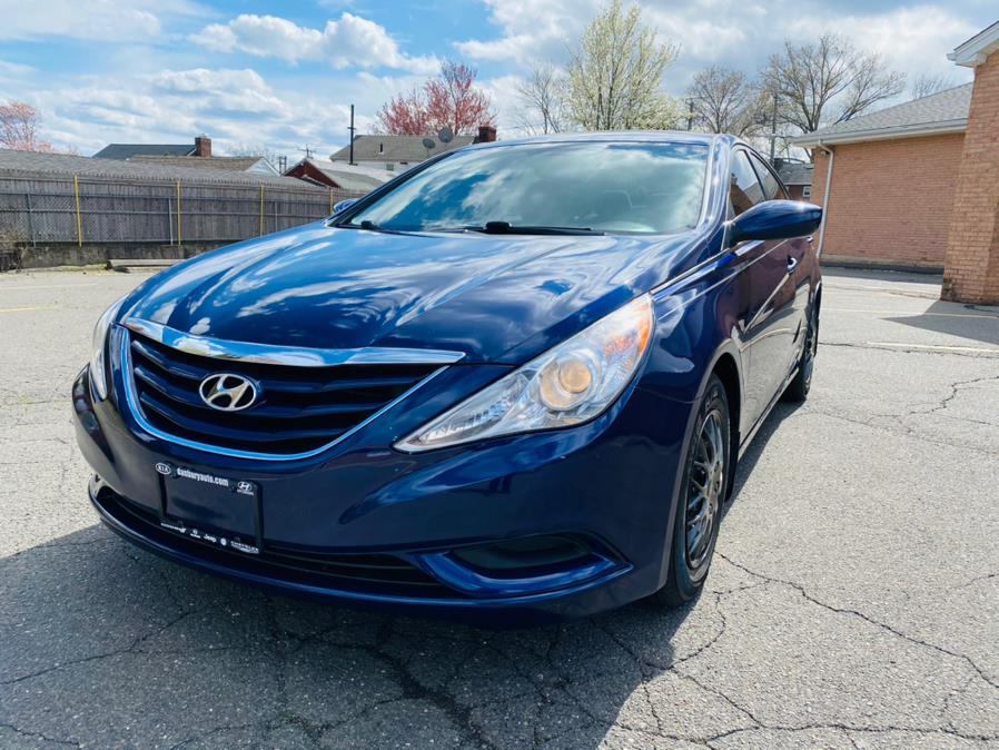 Used Hyundai Sonata 4dr Sdn 2.4L Auto GLS 2012 | Supreme Automotive. New Britain, Connecticut Used Hyundai Sonata 4dr Sdn 2.4L Auto GLS 2012 | Supreme Automotive. New Britain, Connecticut