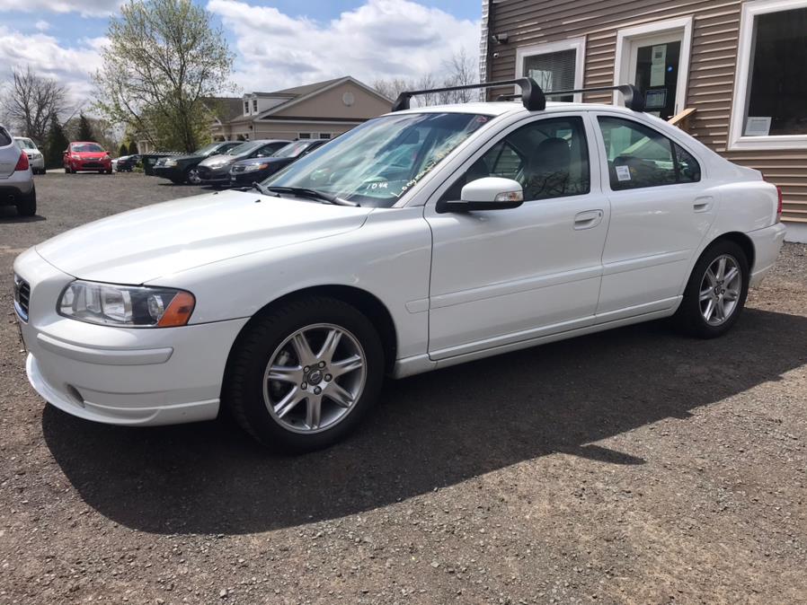 Used Volvo S60 4dr Sdn 2.5L Turbo AT FWD 2007 | Main Auto of Berlin. Berlin, Connecticut Used Volvo S60 4dr Sdn 2.5L Turbo AT FWD 2007 | Main Auto of Berlin. Berlin, Connecticut