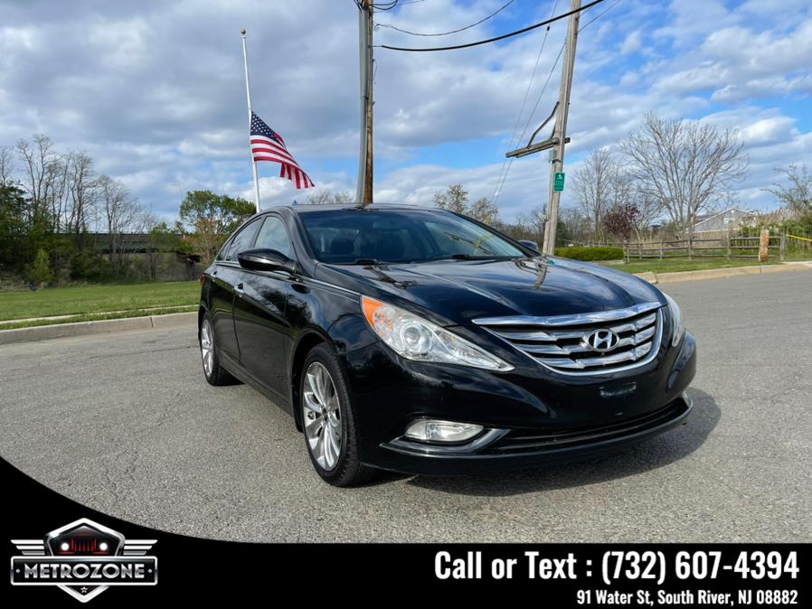 2012 Hyundai Sonata 4dr Sdn 2.4L Auto Limited, available for sale in South River, New Jersey | Metrozone Motor Group. South River, New Jersey