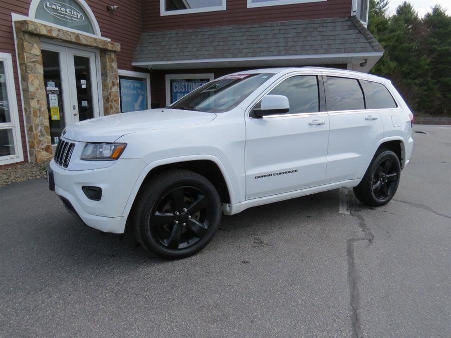 Used Jeep Grand Cherokee Altitude 4x4 4dr SUV 2015 | Lake City Exports Inc. Auburn, Maine Used Jeep Grand Cherokee Altitude 4x4 4dr SUV 2015 | Lake City Exports Inc. Auburn, Maine