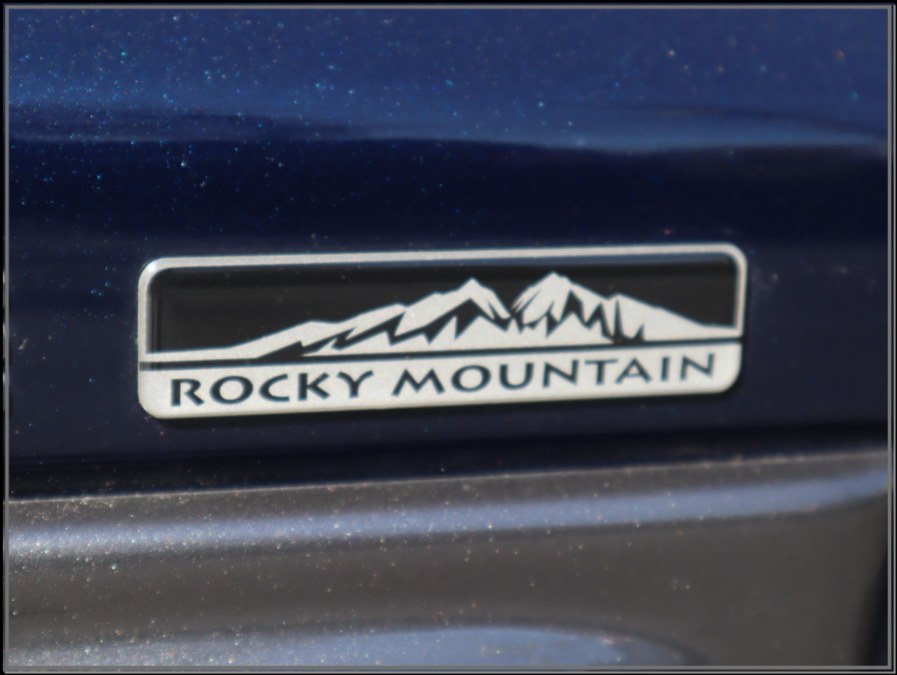 Used Jeep Grand Cherokee Rocky Mountain 2004 | My Auto Inc.. Huntington Station, New York