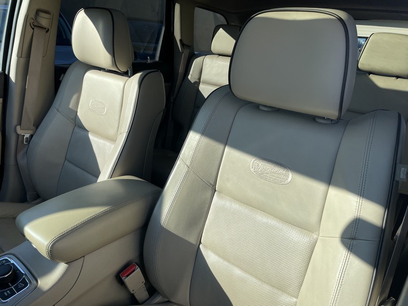 Used Jeep Grand Cherokee 4WD 4dr Overland 2014 | Union Street Auto Sales. West Springfield, Massachusetts Used Jeep Grand Cherokee 4WD 4dr Overland 2014 | Union Street Auto Sales. West Springfield, Massachusetts