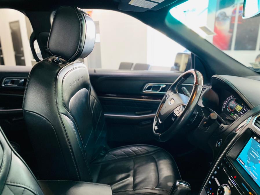 Used Ford Explorer Platinum 4WD 2017 | Luxury Motor Club. Franklin Square, New York Used Ford Explorer Platinum 4WD 2017 | Luxury Motor Club. Franklin Square, New York